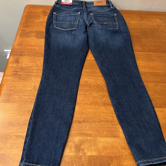 TOMMY JEANS SIZE 00/W24 - Picture 2 of 5